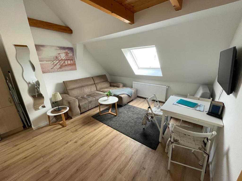 Apartment Schleusentor - Ferienwohnung Maisonette Rostock Dış mekan fotoğraf